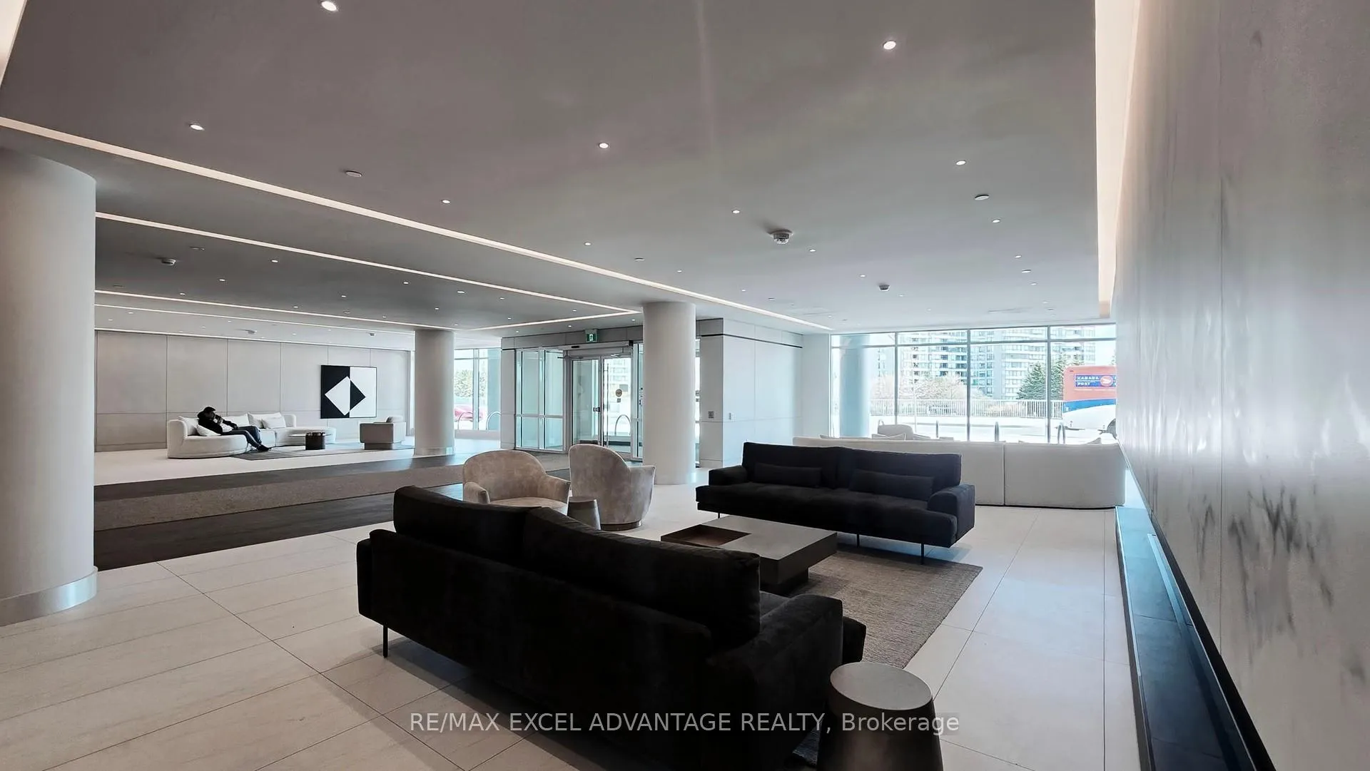 Photo 33 of Unit 525, 50 Upper Mall Way, Vaughan, Brownridge — HOMEH