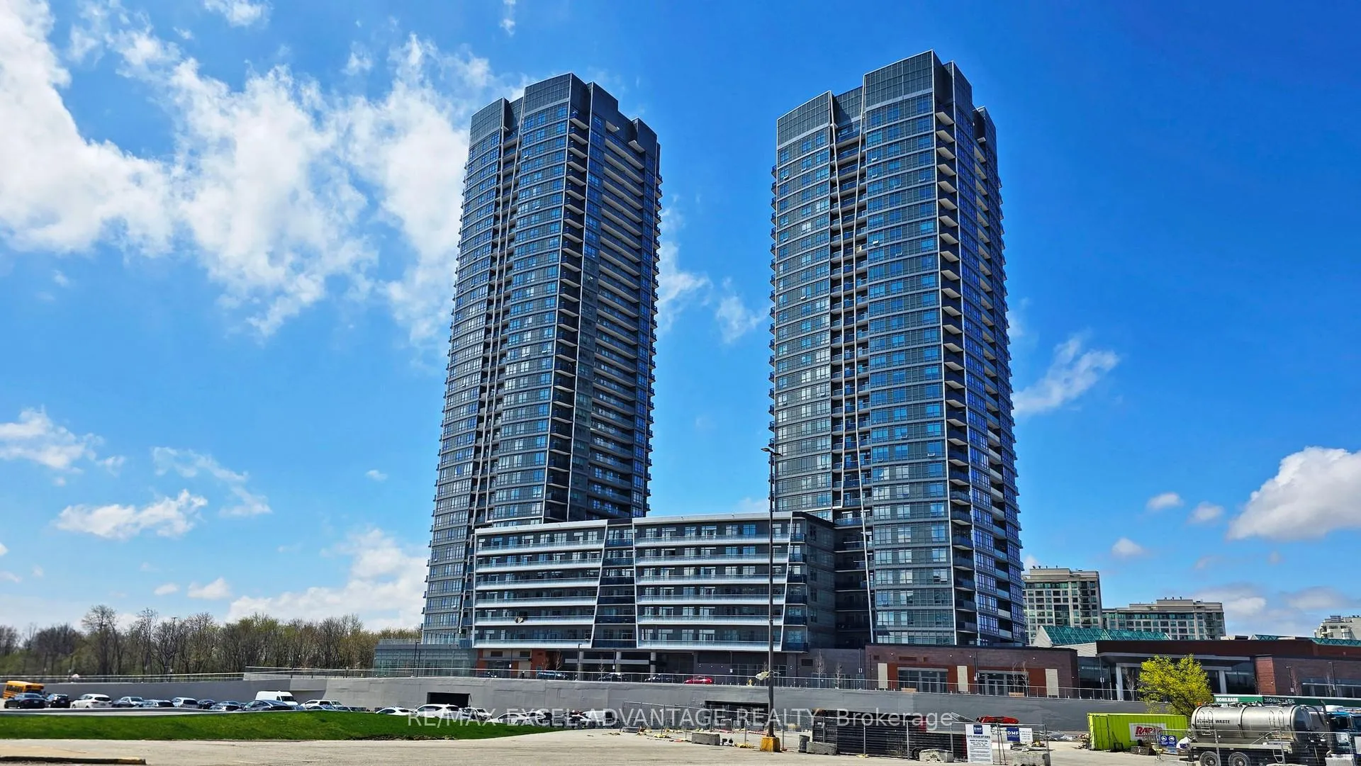 Photo 39 of Unit 525, 50 Upper Mall Way, Vaughan, Brownridge — HOMEH