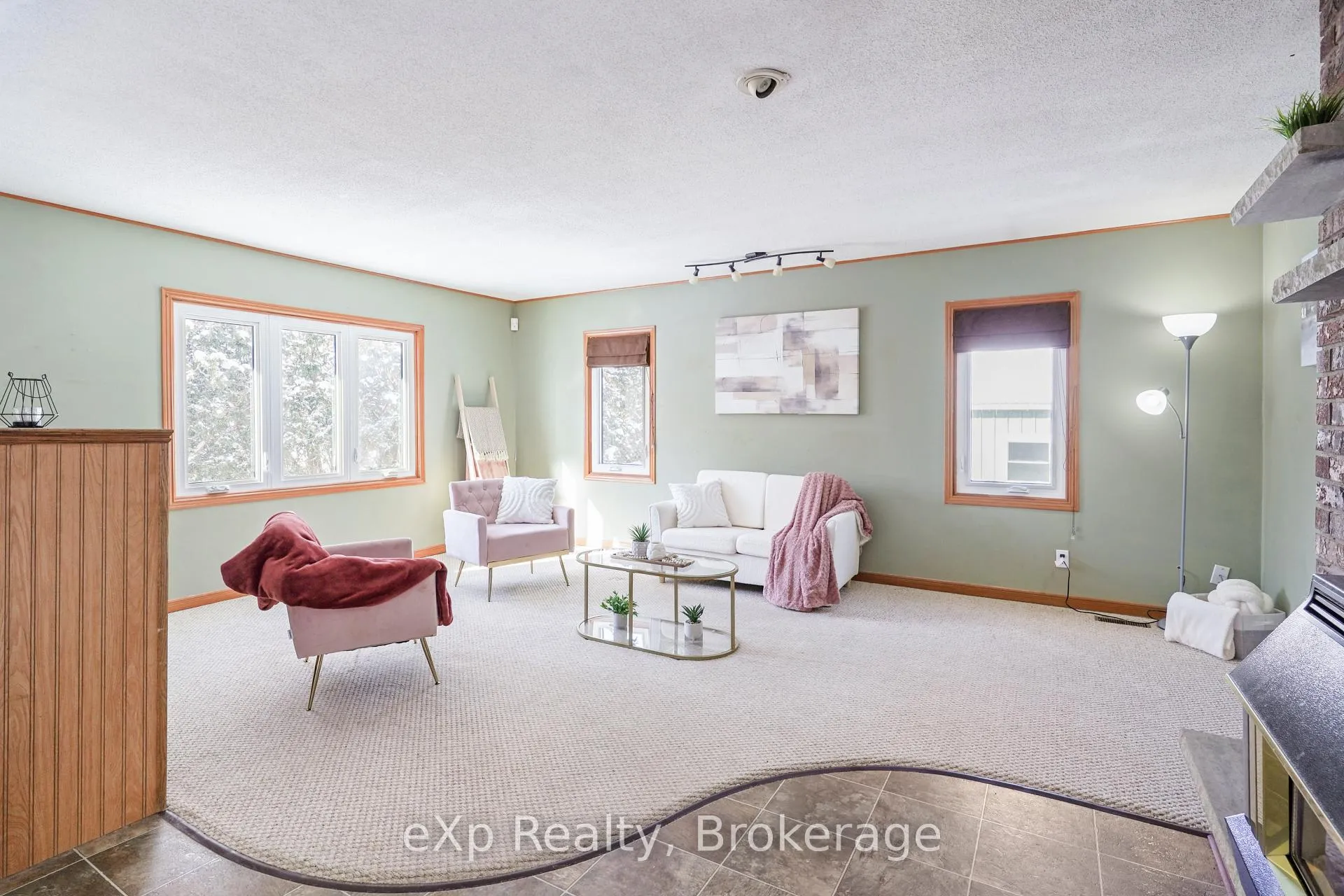Photo 6 of 78 Victoria Avenue E, South Huron, Stephen — HOMEH