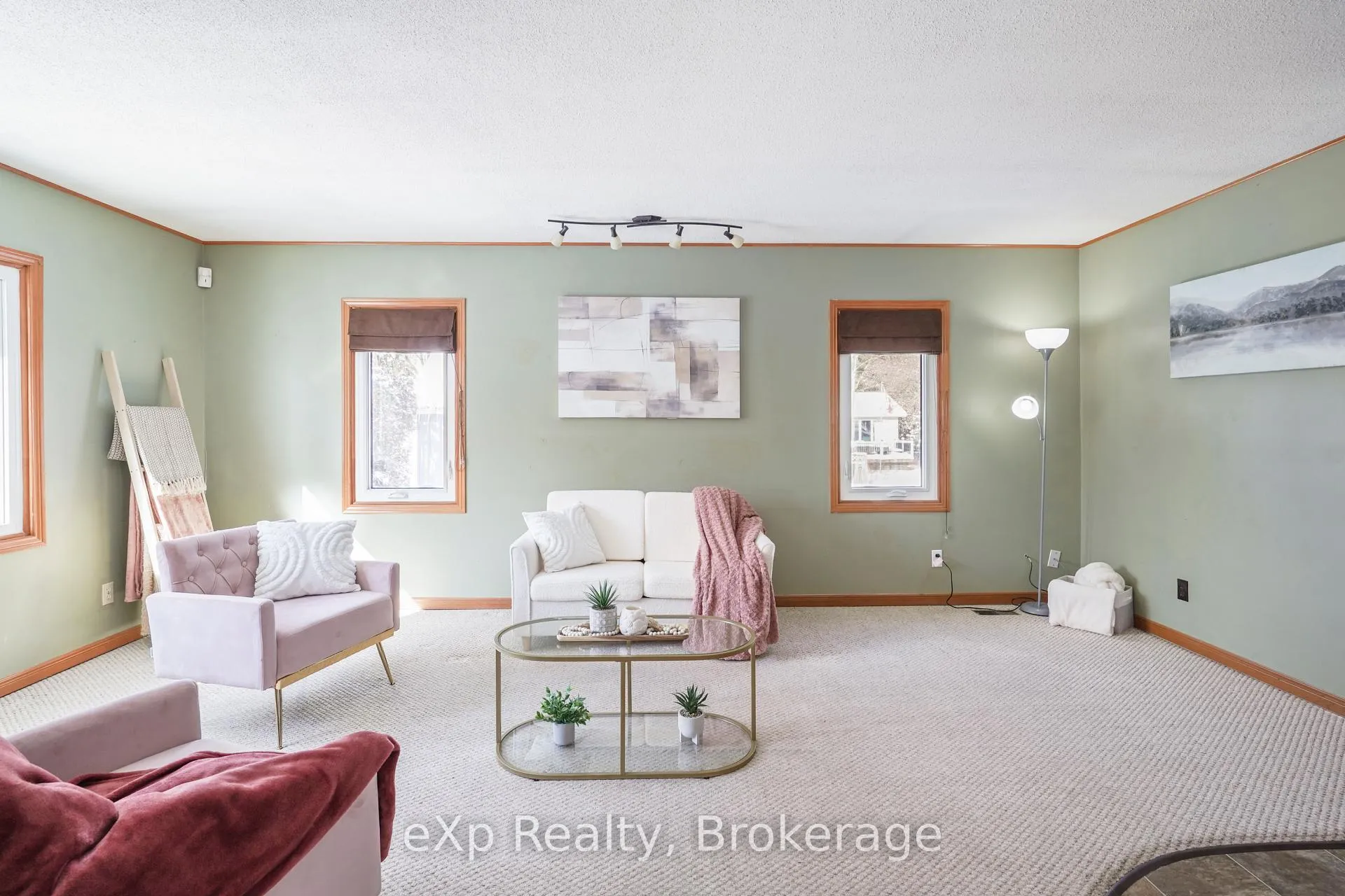 Photo 7 of 78 Victoria Avenue E, South Huron, Stephen — HOMEH