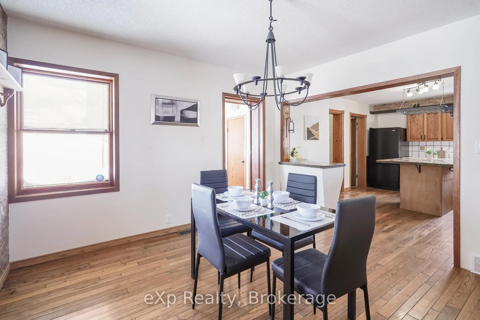 Photo 15 of 78 Victoria Avenue E, South Huron, Stephen — HOMEH