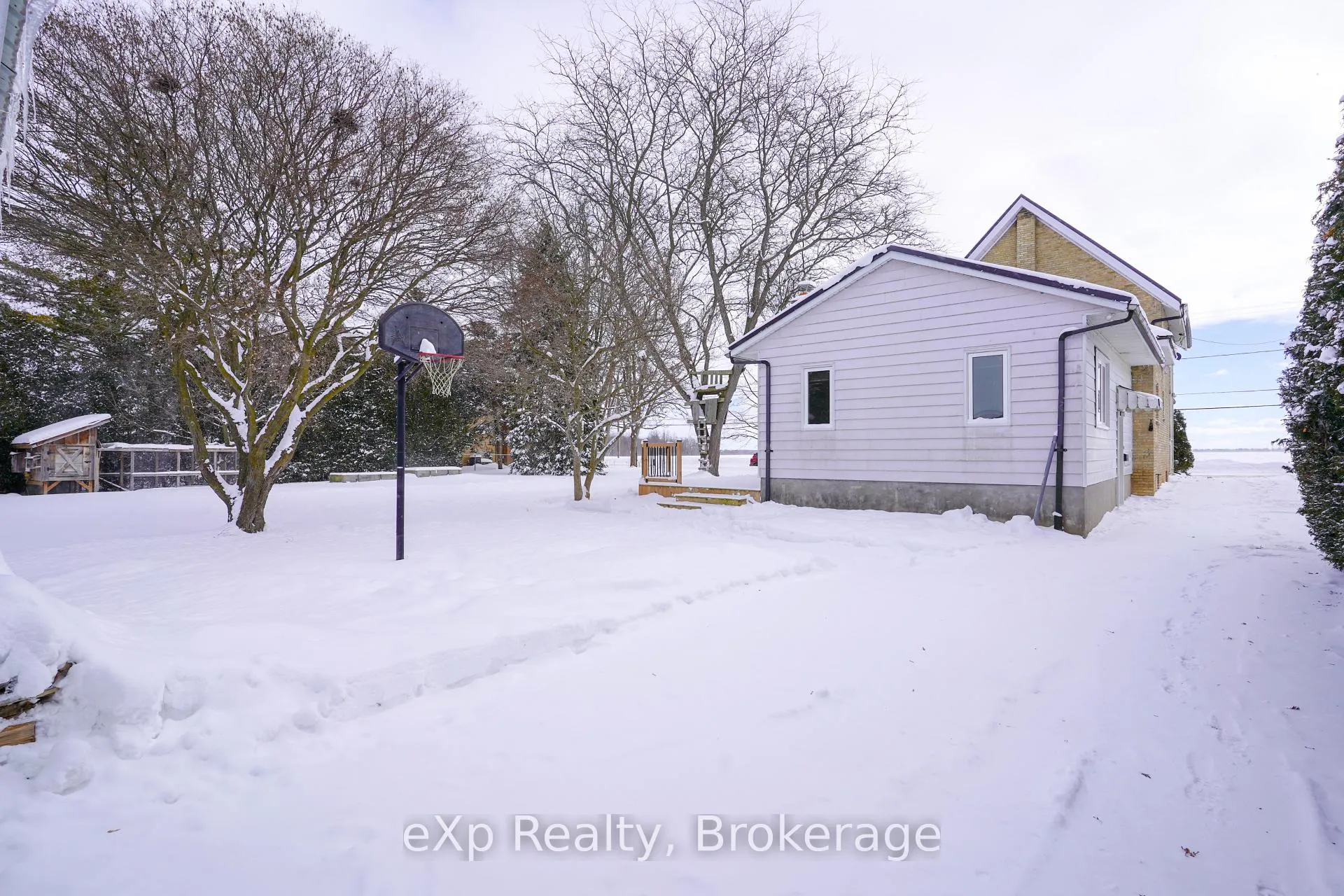 Photo 42 of 78 Victoria Avenue E, South Huron, Stephen — HOMEH