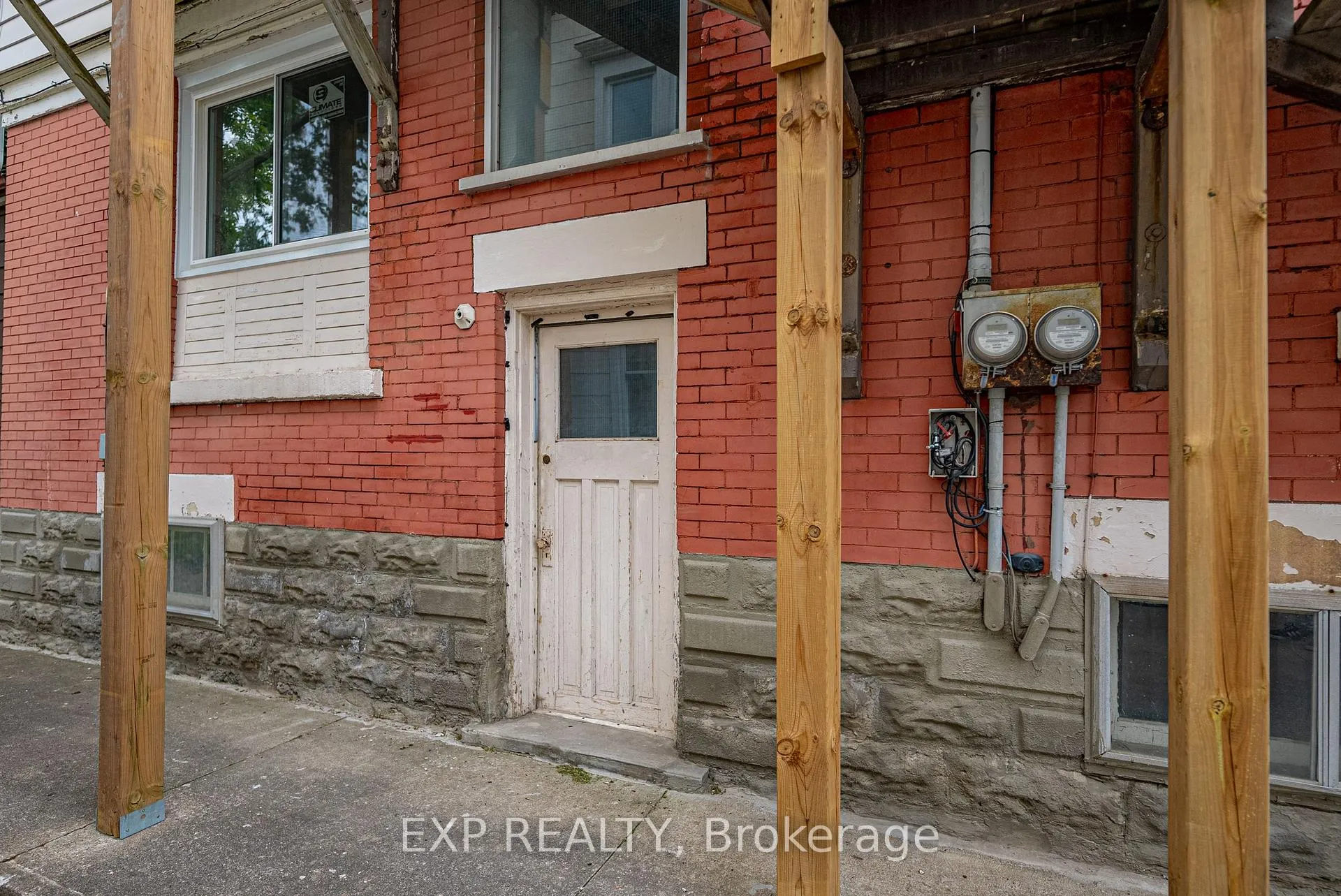 Photo 28 of 4865 Armoury Street, Niagara Falls, Cherrywood — HOMEH