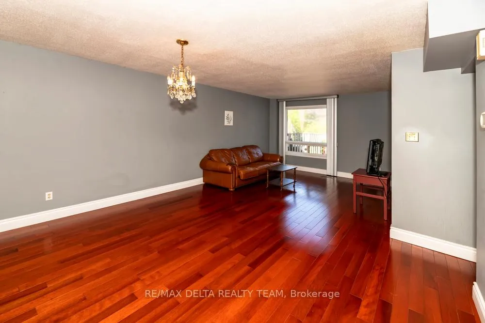 Photo 7 of 132 Acklam Terrace W, Ottawa, Kanata - Morgan's Grant/South March — HOMEH