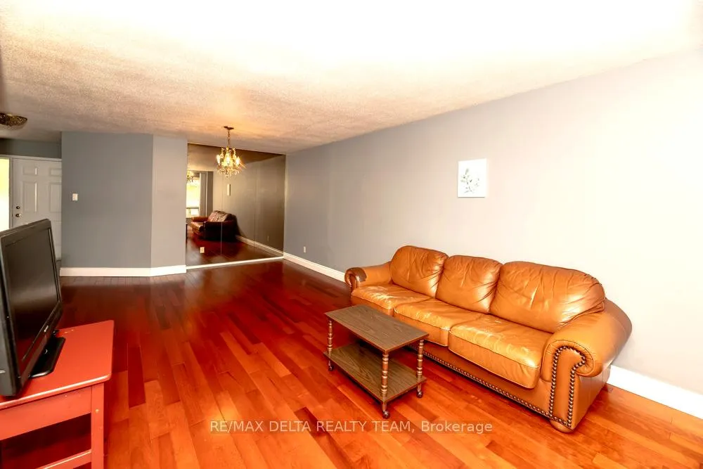 Photo 10 of 132 Acklam Terrace W, Ottawa, Kanata - Morgan's Grant/South March — HOMEH