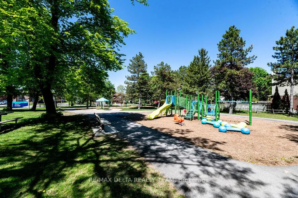 Photo 27 of 132 Acklam Terrace W, Ottawa, Kanata - Morgan's Grant/South March — HOMEH