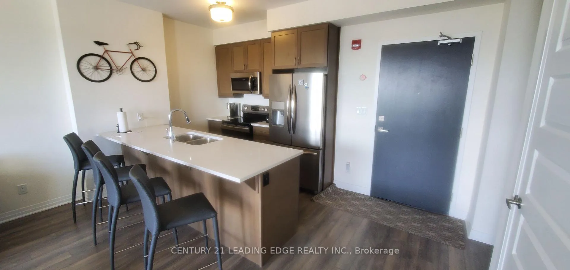 Front of Unit 609, 2 Adam Sellers Street