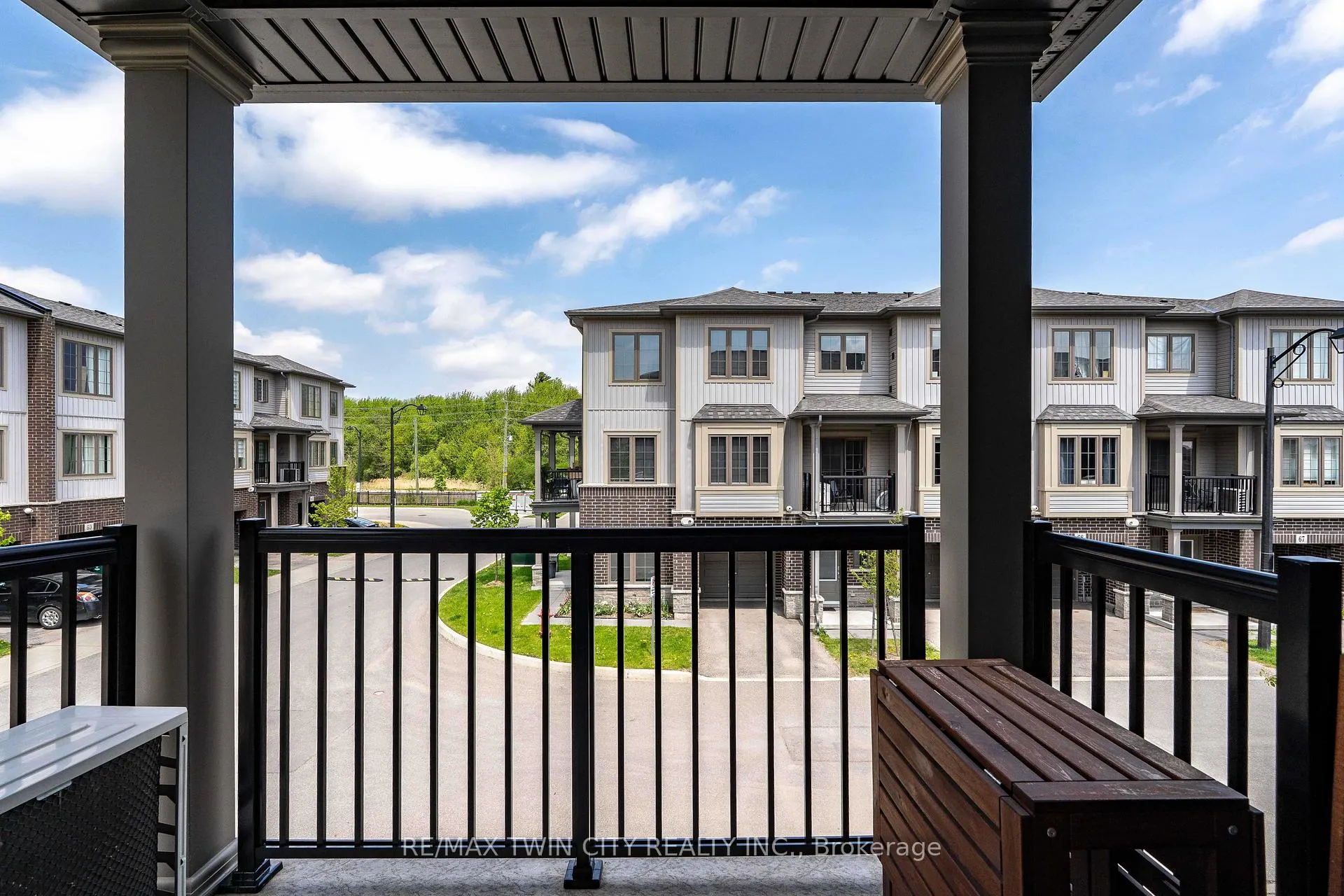Photo 15 of Unit 71, 124 Compass Trail, Cambridge, Hagey — HOMEH
