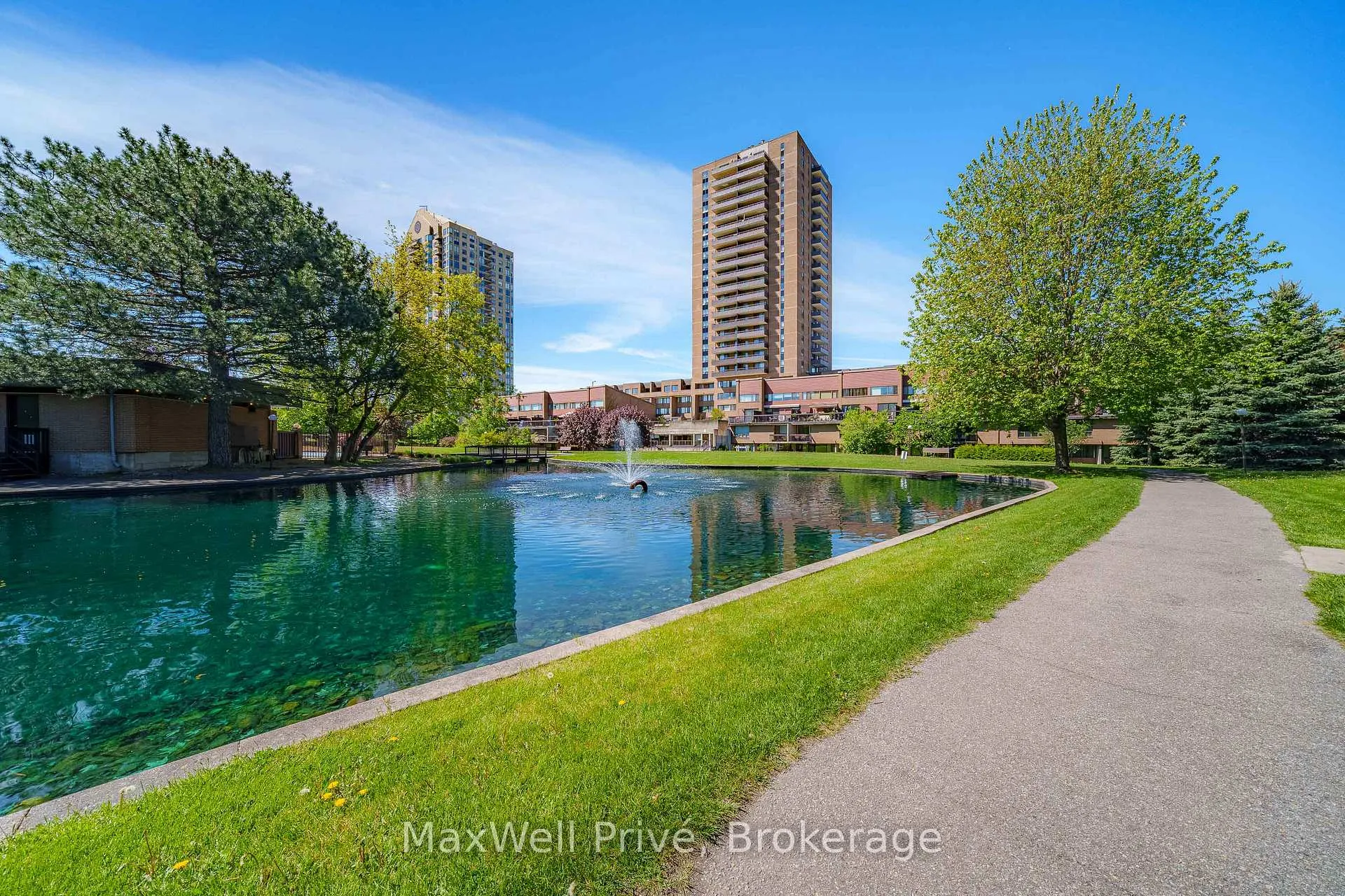 Photo 28 of Unit 218, 250 Brittany Drive, Ottawa, Viscount Alexander Park — HOMEH