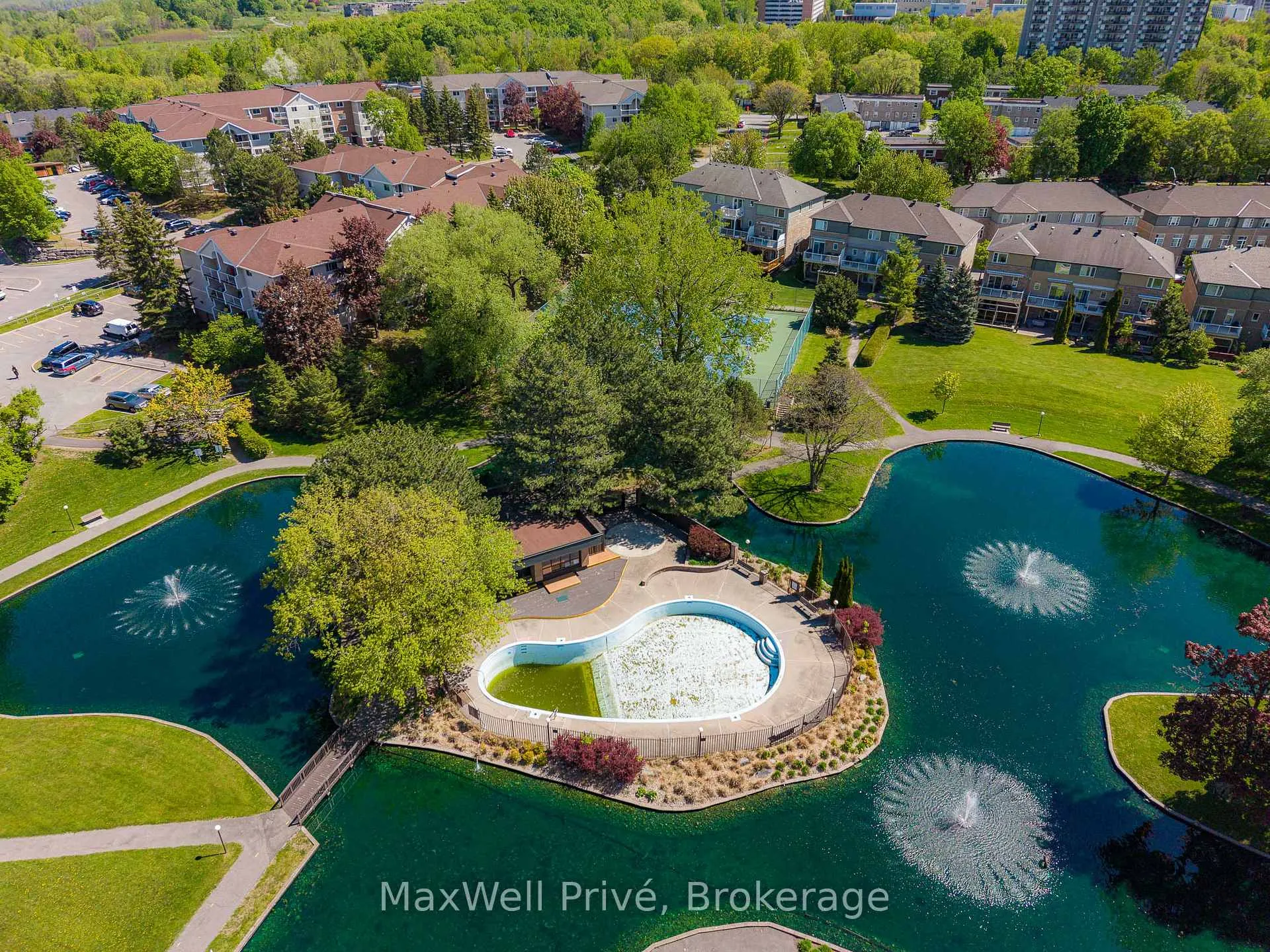 Photo 30 of Unit 218, 250 Brittany Drive, Ottawa, Viscount Alexander Park — HOMEH