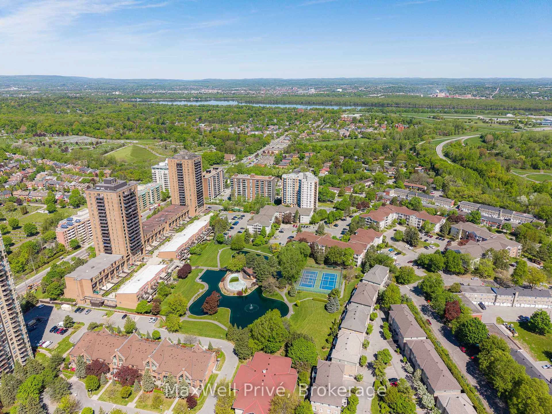 Photo 34 of Unit 218, 250 Brittany Drive, Ottawa, Viscount Alexander Park — HOMEH