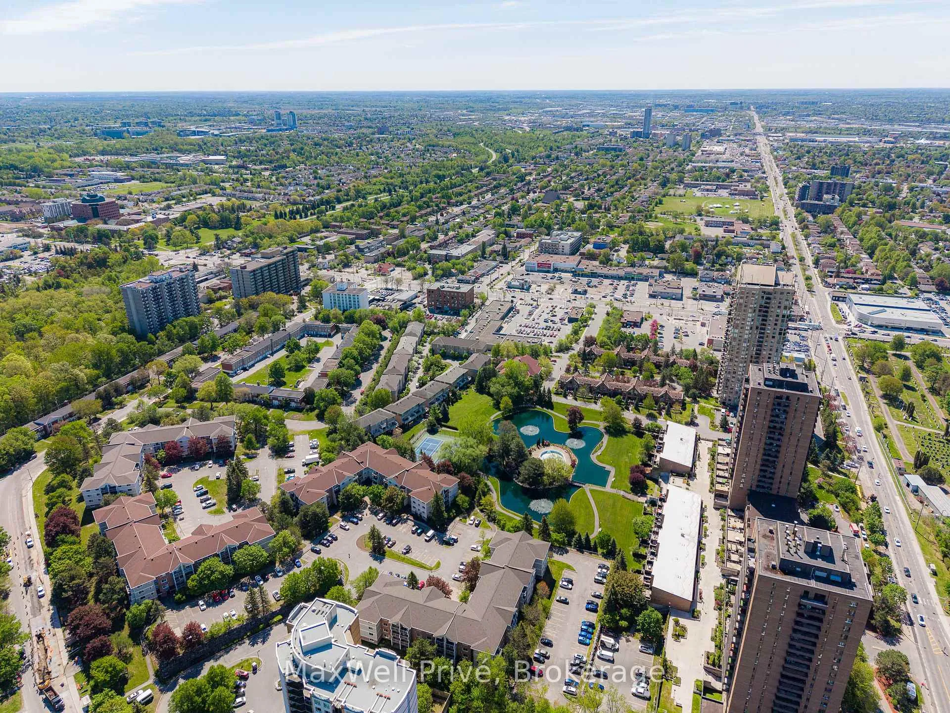 Photo 36 of Unit 218, 250 Brittany Drive, Ottawa, Viscount Alexander Park — HOMEH