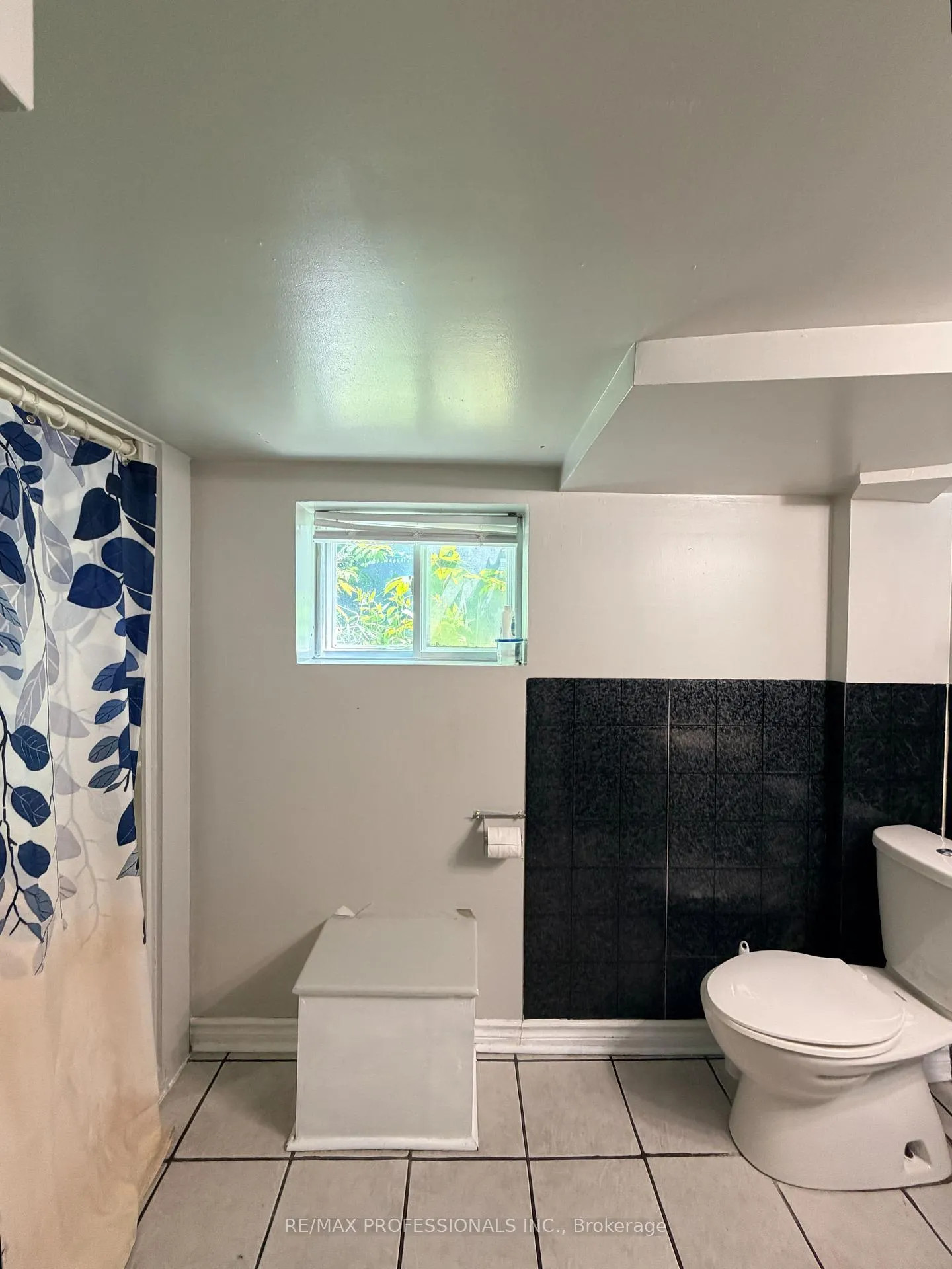 Photo 8 of Unit Lower, 99 Seventeenth Street, Etobicoke, New Toronto — HOMEH