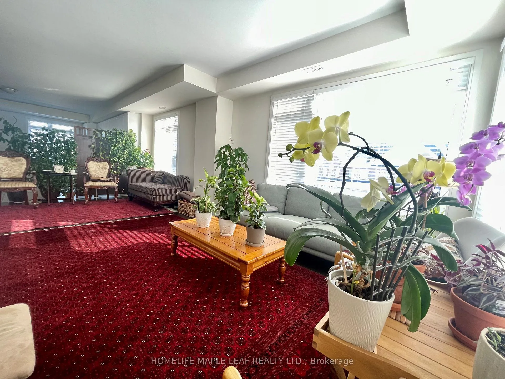 Photo 3 of 325 Veterans Drive, Brampton, Northwest Brampton — HOMEH
