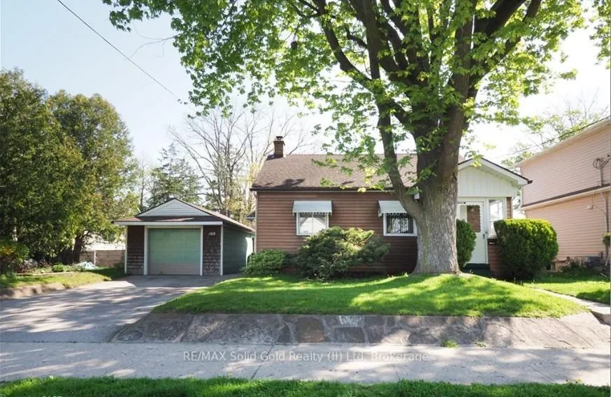 Photo 2 of 100 North Drive N, Kitchener — HOMEH