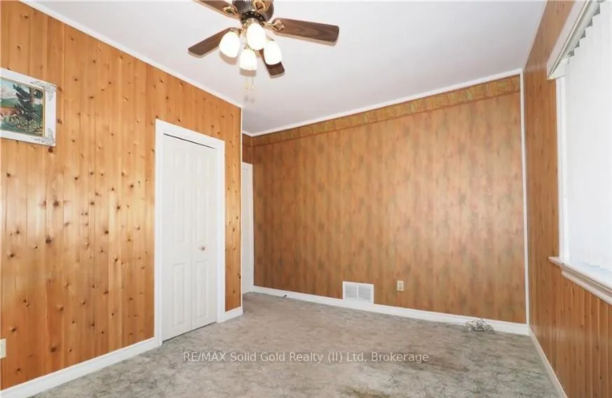 Photo 17 of 100 North Drive N, Kitchener — HOMEH