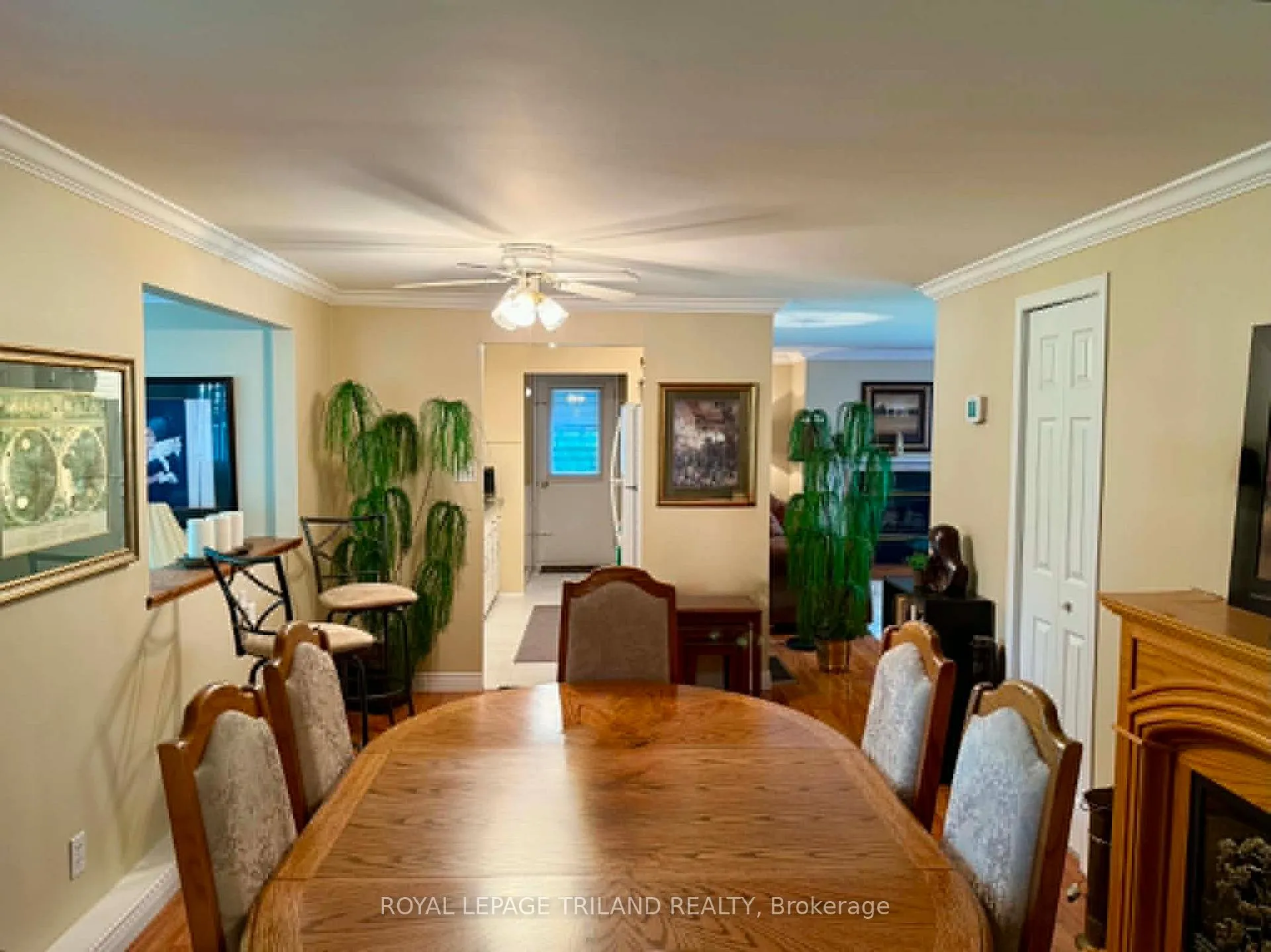 Photo 12 of 274 Monterey Park, South Huron, Stephen — HOMEH