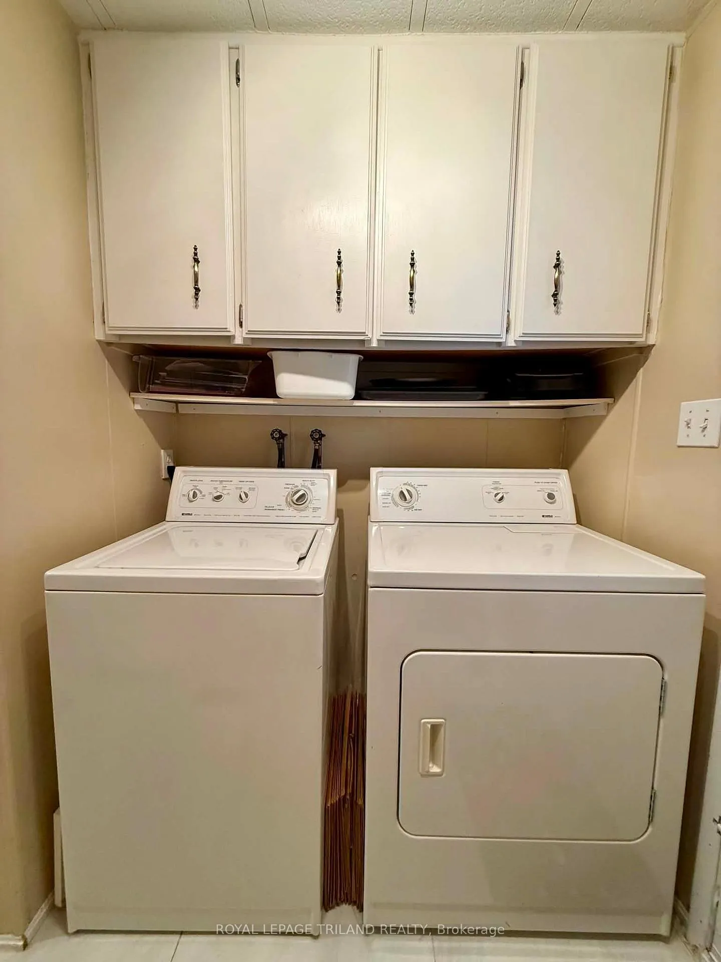 Photo 20 of 274 Monterey Park, South Huron, Stephen — HOMEH
