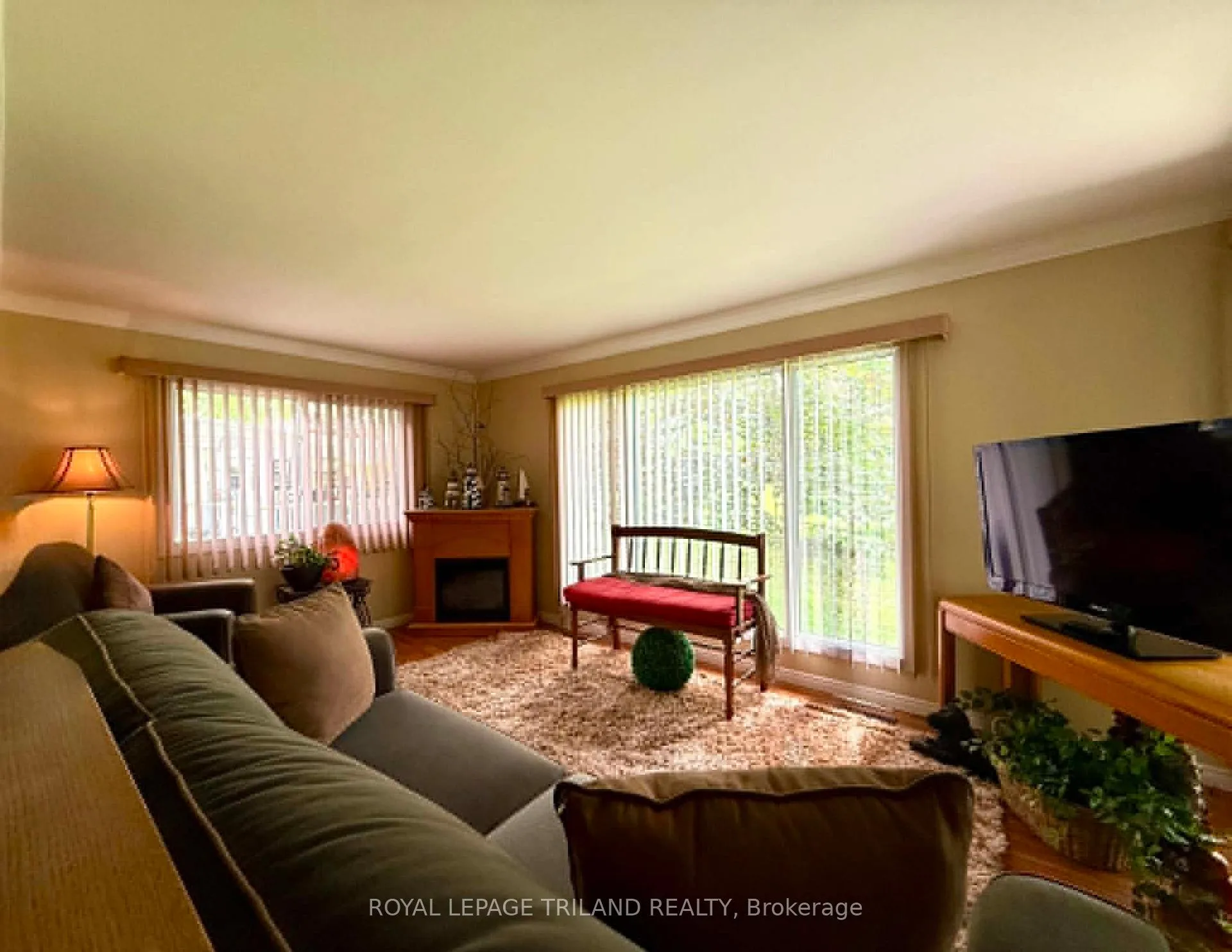 Photo 22 of 274 Monterey Park, South Huron, Stephen — HOMEH