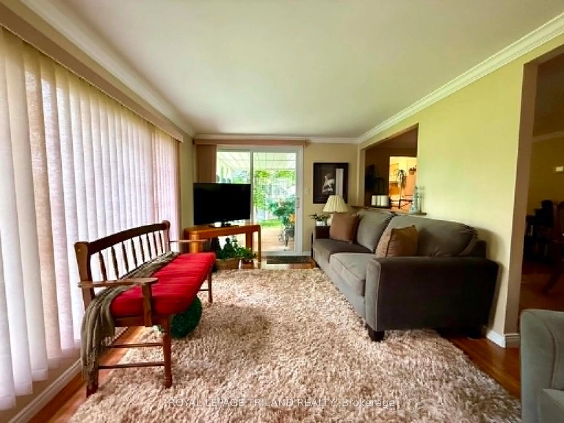 Photo 25 of 274 Monterey Park, South Huron, Stephen — HOMEH