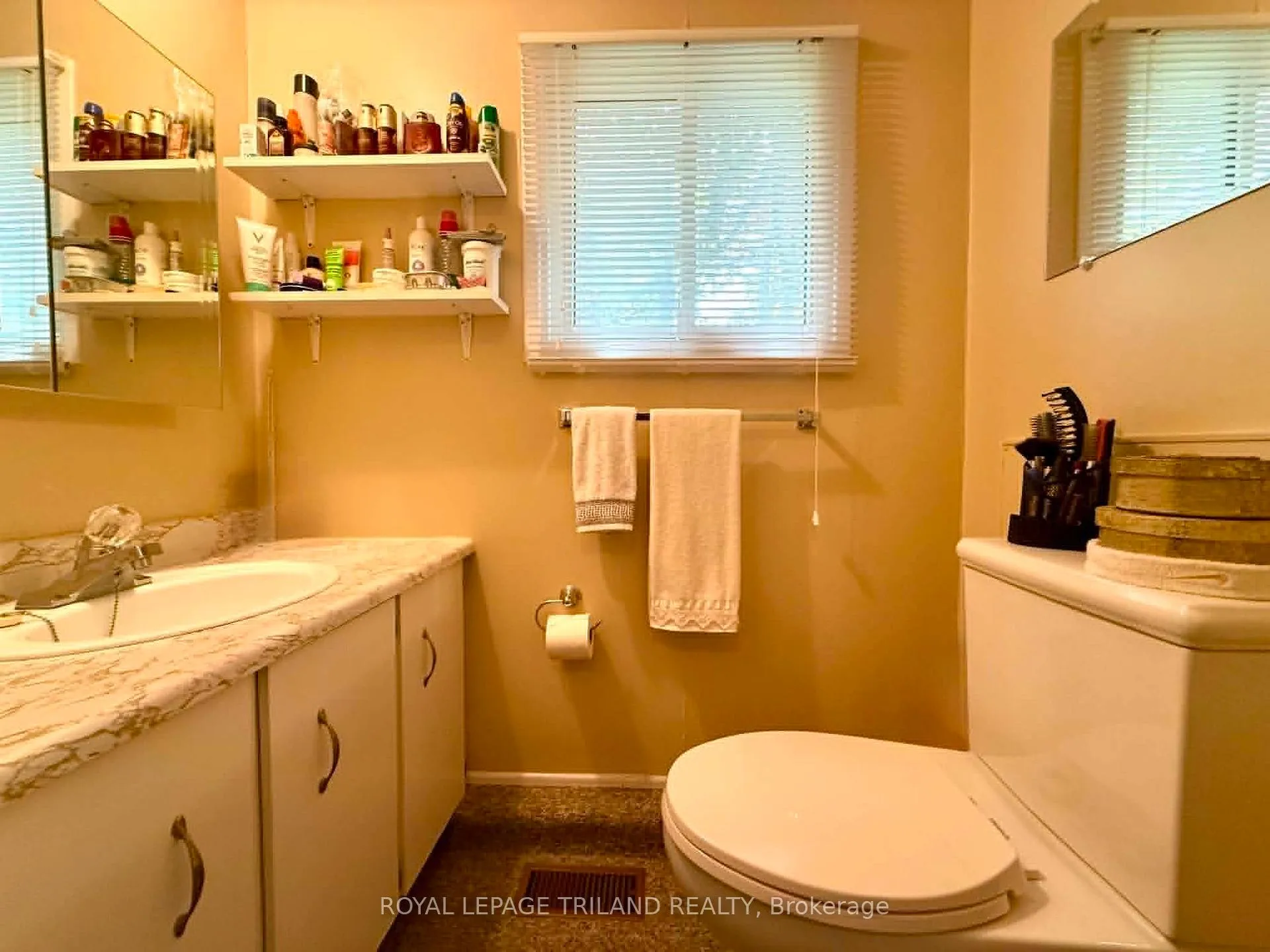 Photo 30 of 274 Monterey Park, South Huron, Stephen — HOMEH