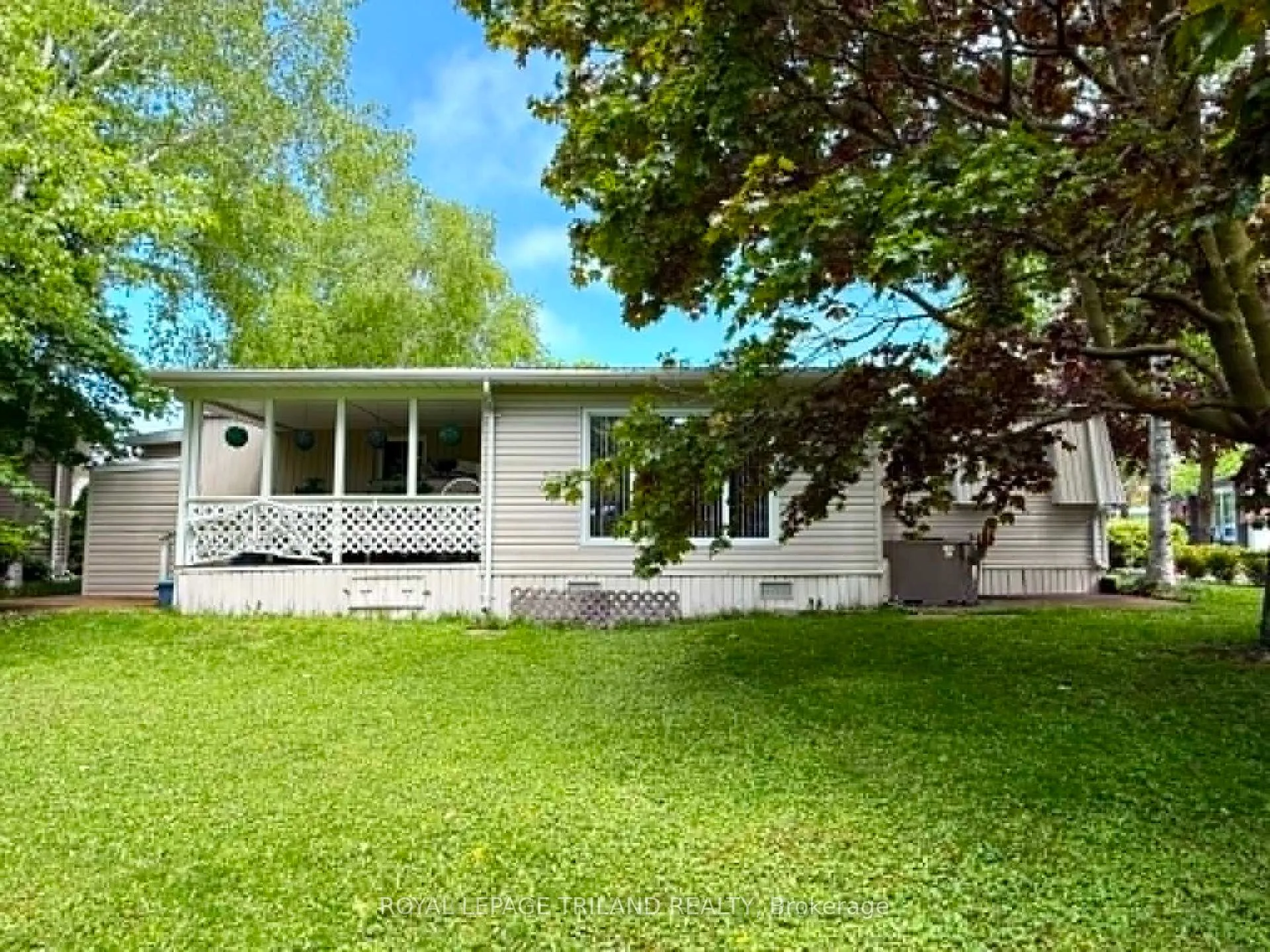 Photo 36 of 274 Monterey Park, South Huron, Stephen — HOMEH