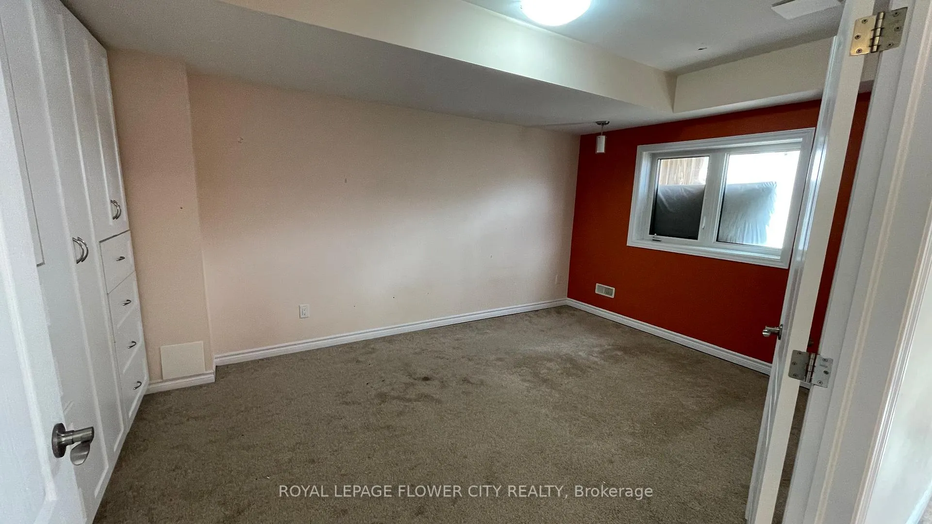Photo 8 of Unit Basement, 1921 Frederick Crescent, London, East Q — HOMEH