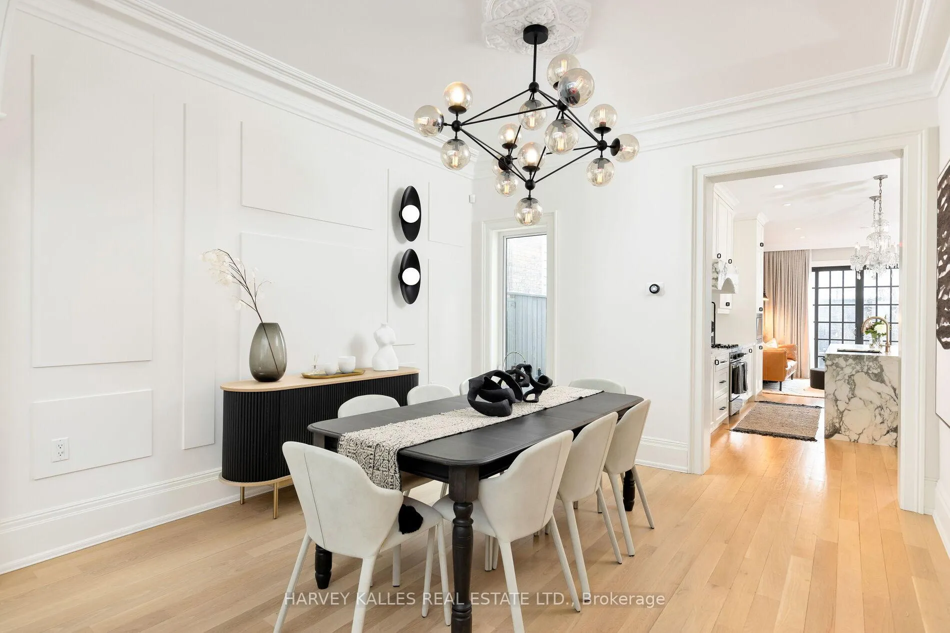 Photo 10 of 38 Sorauren Avenue, Toronto, Roncesvalles — HOMEH