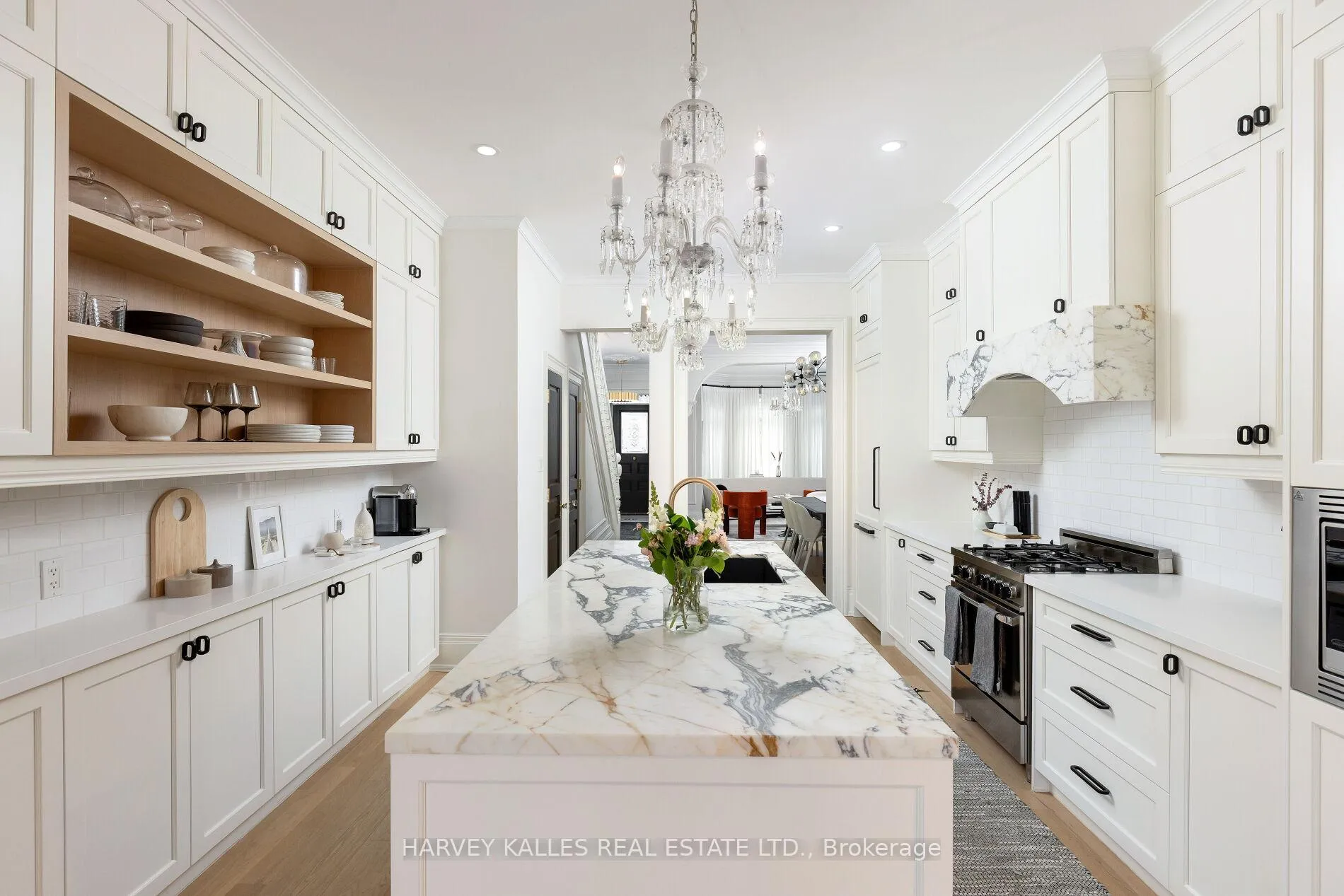 Photo 13 of 38 Sorauren Avenue, Toronto, Roncesvalles — HOMEH