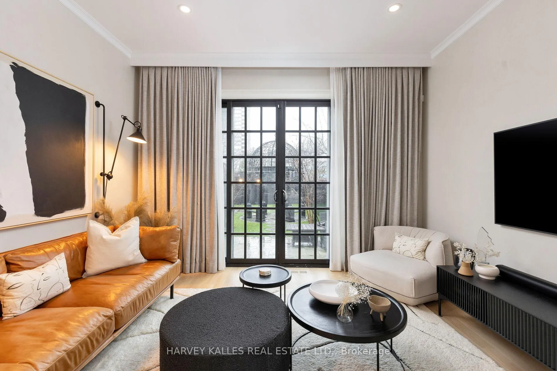 Photo 17 of 38 Sorauren Avenue, Toronto, Roncesvalles — HOMEH