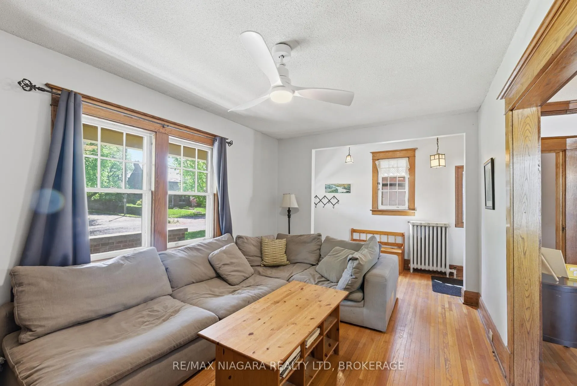 Photo 10 of 17 Wolseley Avenue, St. Catharines, Downtown — HOMEH