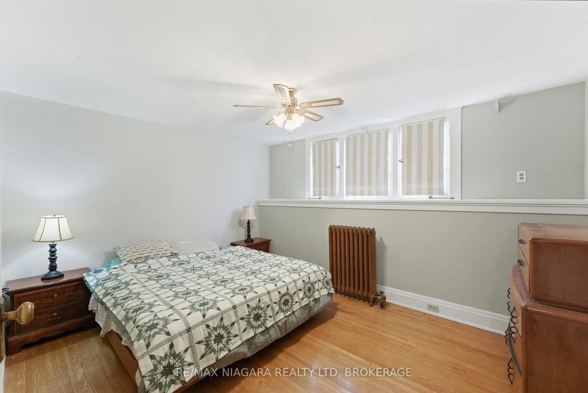 Photo 23 of 17 Wolseley Avenue, St. Catharines, Downtown — HOMEH