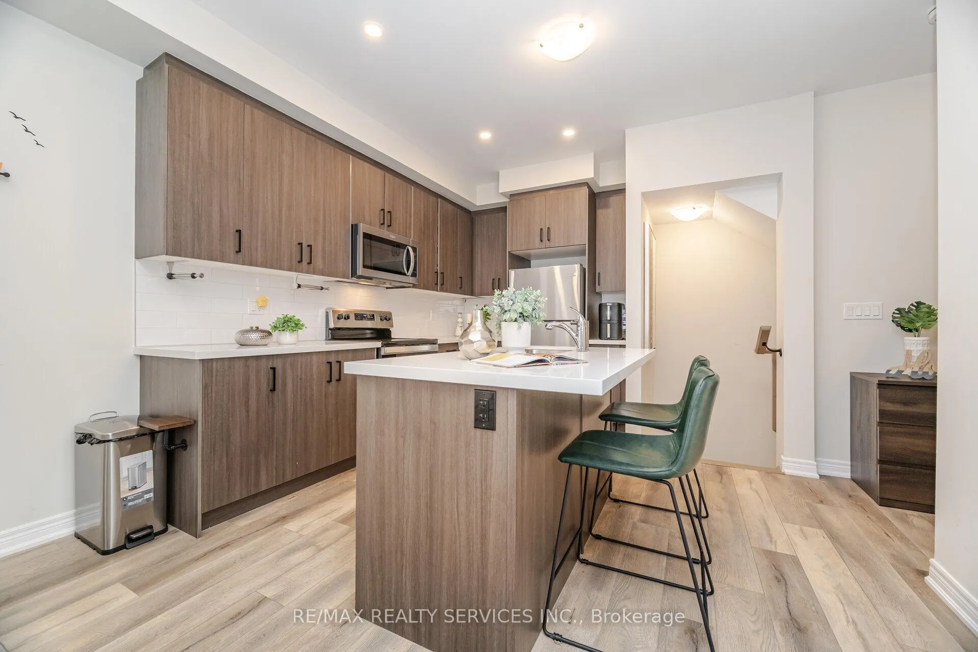 Photo 12 of Unit 3, 40 Zinfandel Drive, Hamilton, Stoney Creek — HOMEH