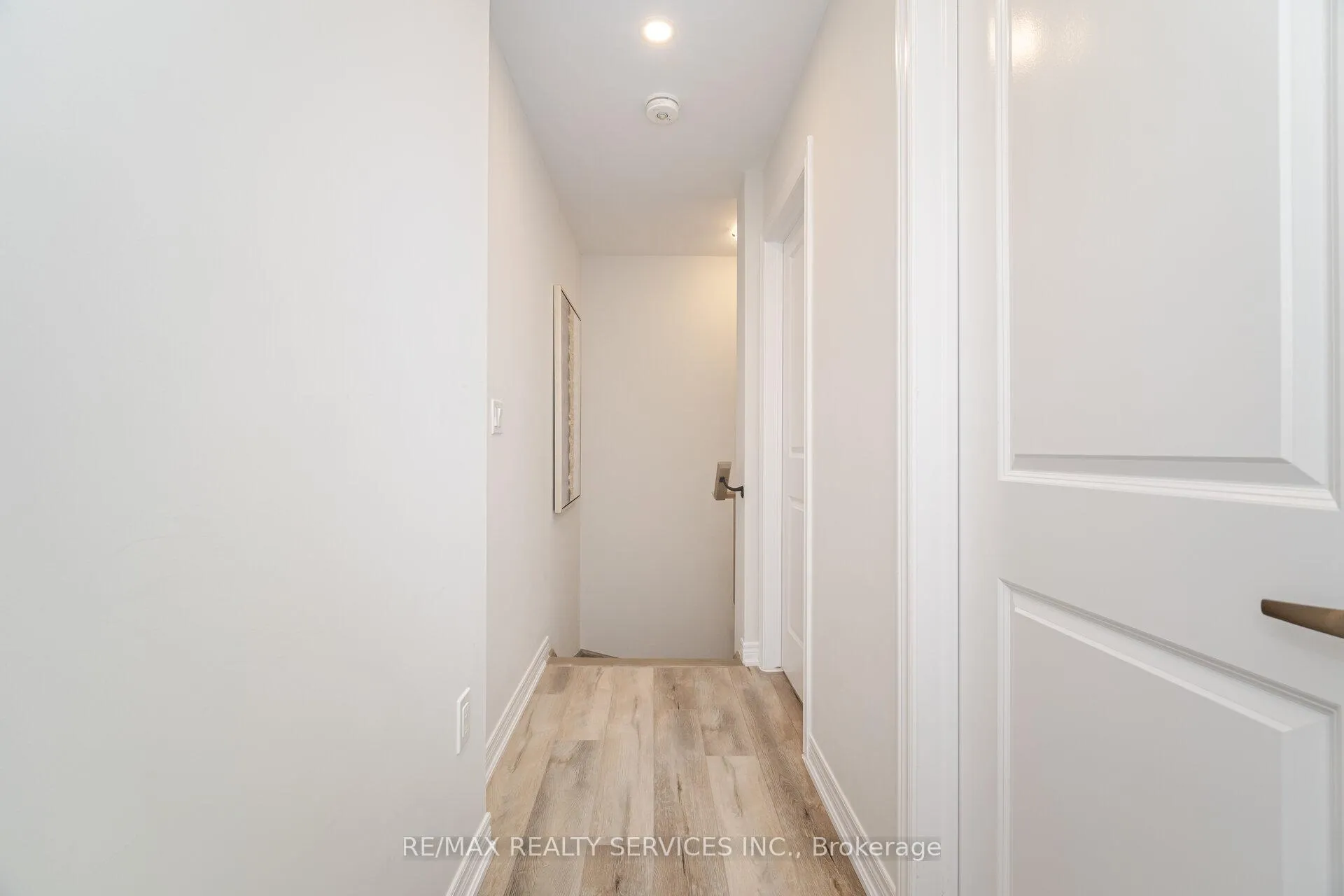 Photo 27 of Unit 3, 40 Zinfandel Drive, Hamilton, Stoney Creek — HOMEH