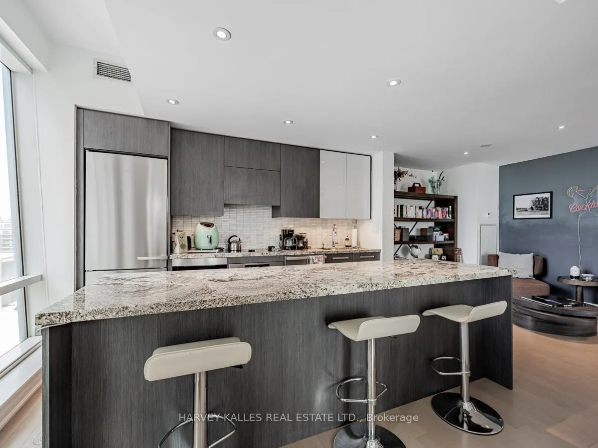 Photo 8 of Unit 1205, 8 The Esplanade, Toronto, Waterfront Communities — HOMEH