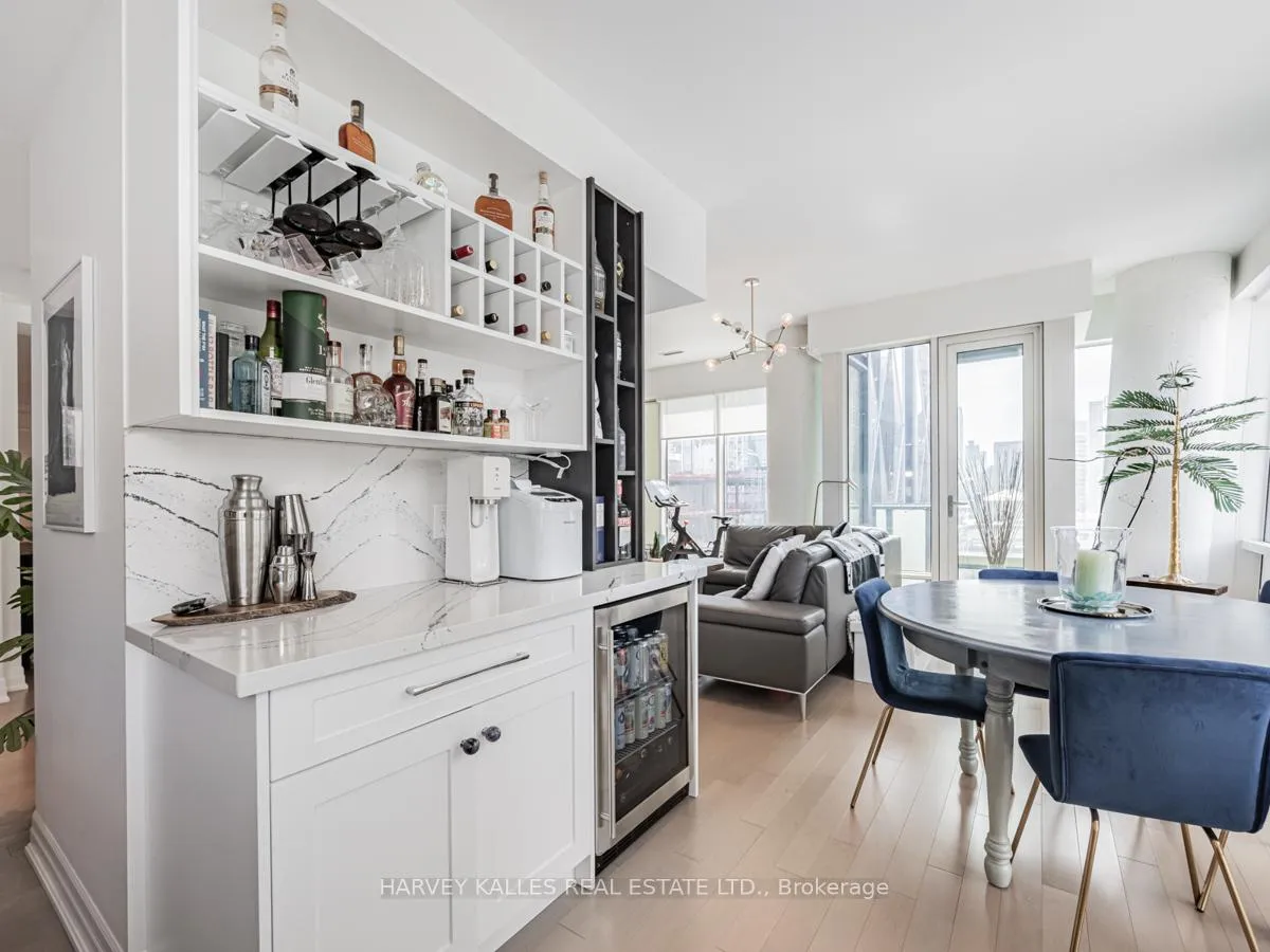 Photo 11 of Unit 1205, 8 The Esplanade, Toronto, Waterfront Communities — HOMEH