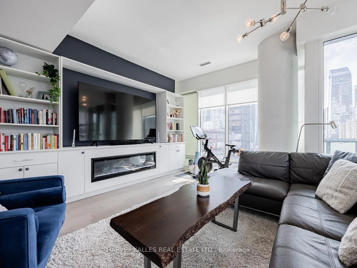 Photo 14 of Unit 1205, 8 The Esplanade, Toronto, Waterfront Communities — HOMEH
