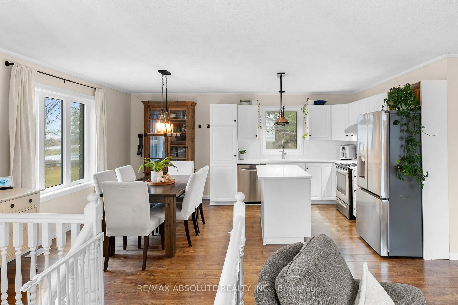Photo 7 of 1877 Russett Drive, McNab/Braeside, Mcnab/Braeside Twps — HOMEH