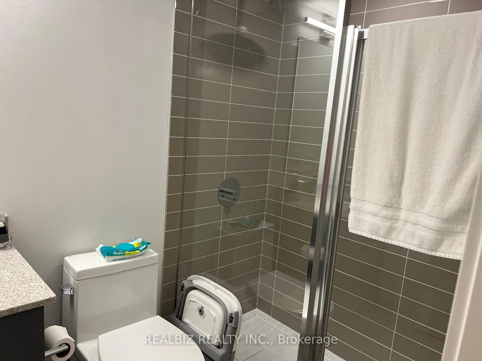 Photo 15 of Unit 1003, 180 Front Street, Toronto, Moss Park — HOMEH