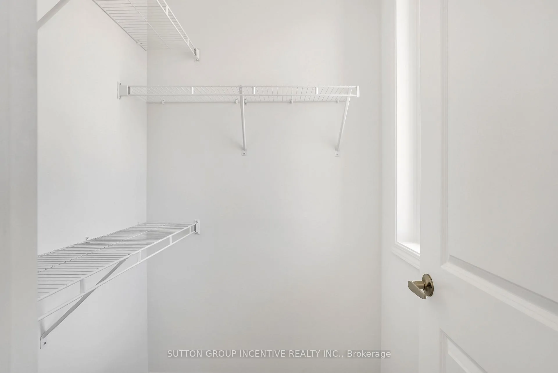 Photo 7 of Unit UPPER, 59 Suzuki Street, Barrie, Rural Barrie Southeast — HOMEH