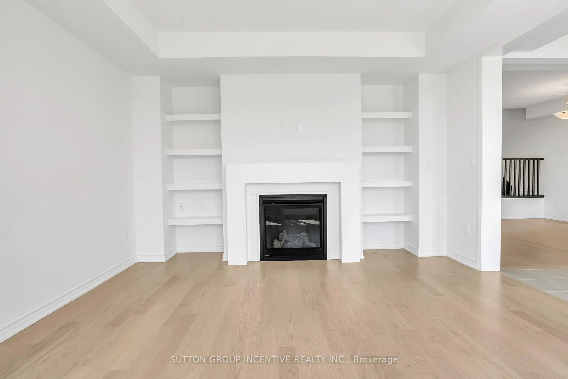 Photo 9 of Unit UPPER, 59 Suzuki Street, Barrie, Rural Barrie Southeast — HOMEH