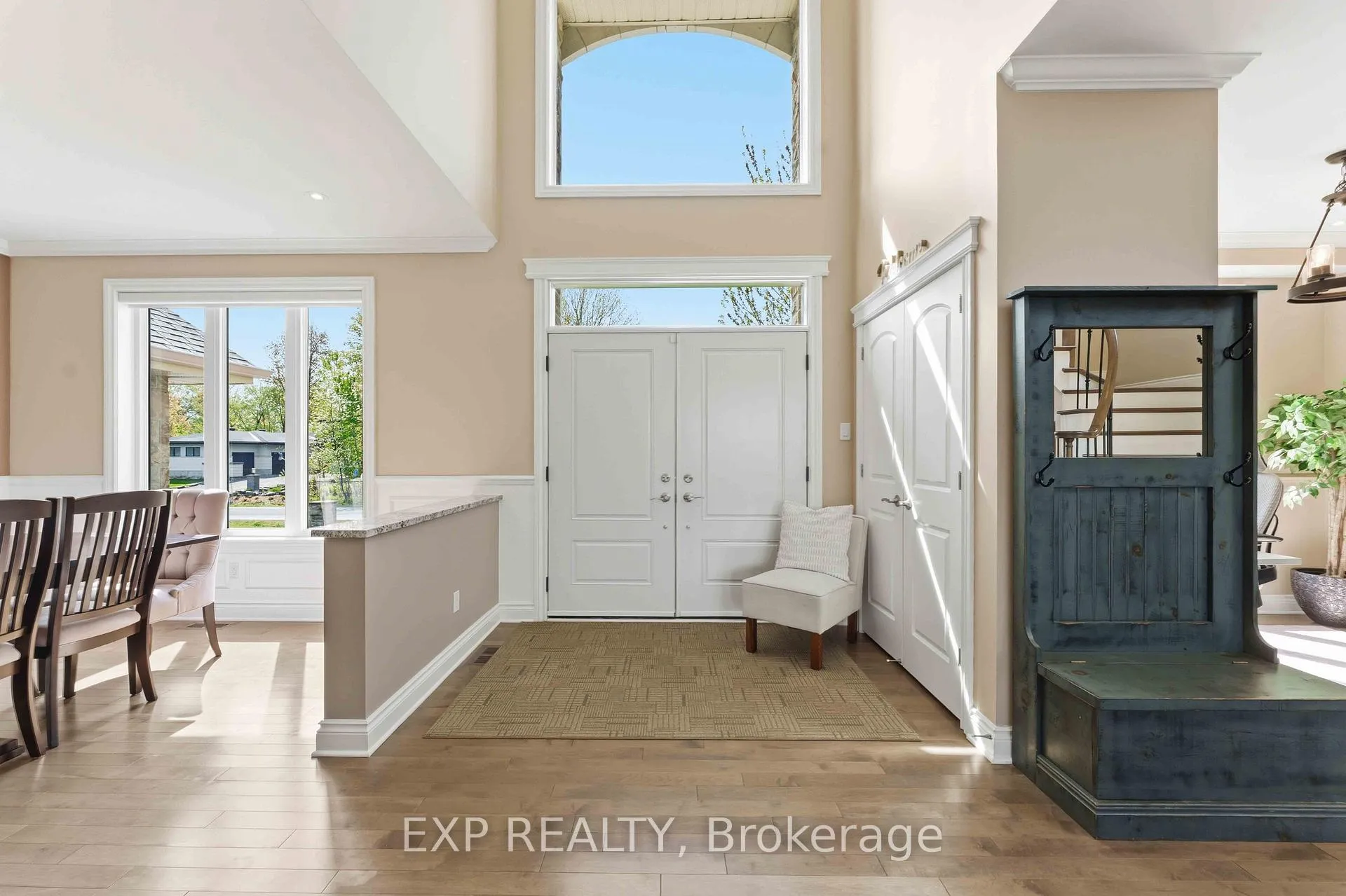 Photo 2 of 7025 Still Meadow Way, Ottawa, Greely — HOMEH