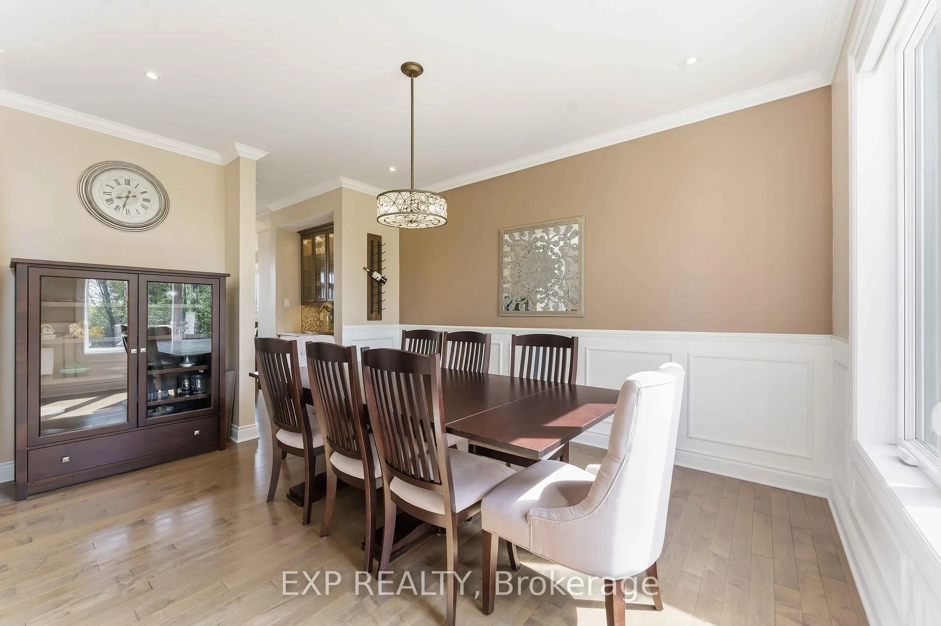 Photo 4 of 7025 Still Meadow Way, Ottawa, Greely — HOMEH