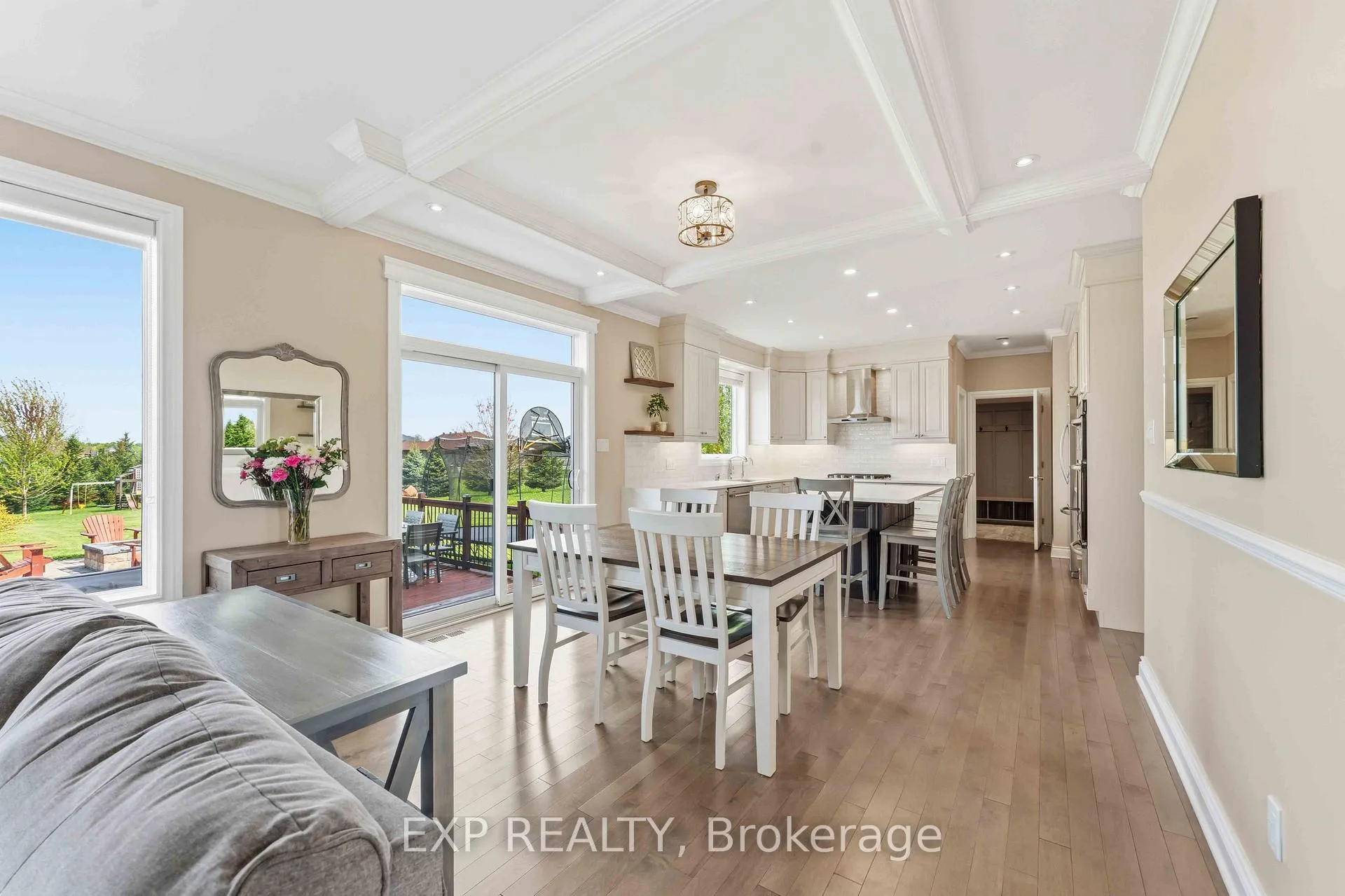 Photo 11 of 7025 Still Meadow Way, Ottawa, Greely — HOMEH