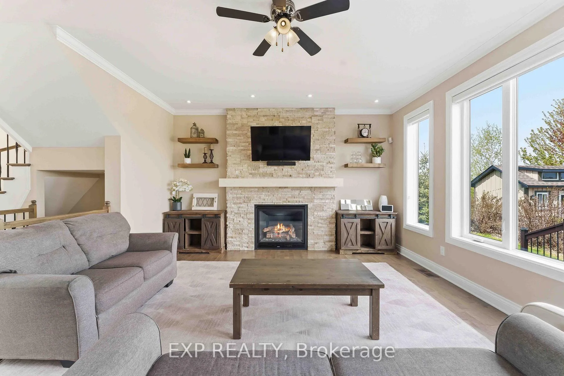 Photo 12 of 7025 Still Meadow Way, Ottawa, Greely — HOMEH