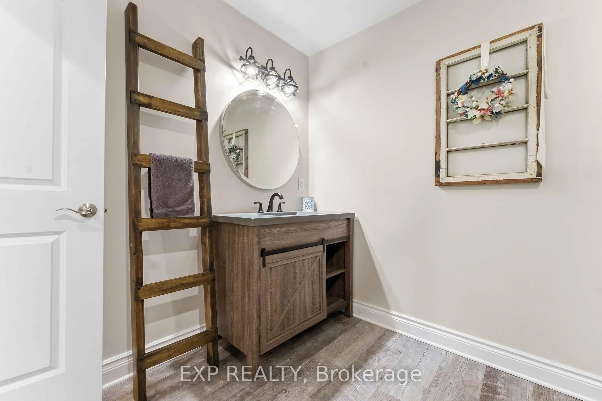 Photo 43 of 7025 Still Meadow Way, Ottawa, Greely — HOMEH