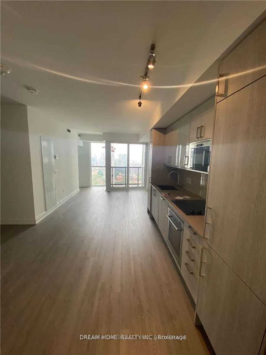 Photo 4 of Unit 2201, 77 Mutual Street, Toronto, Church-Yonge Corridor — HOMEH