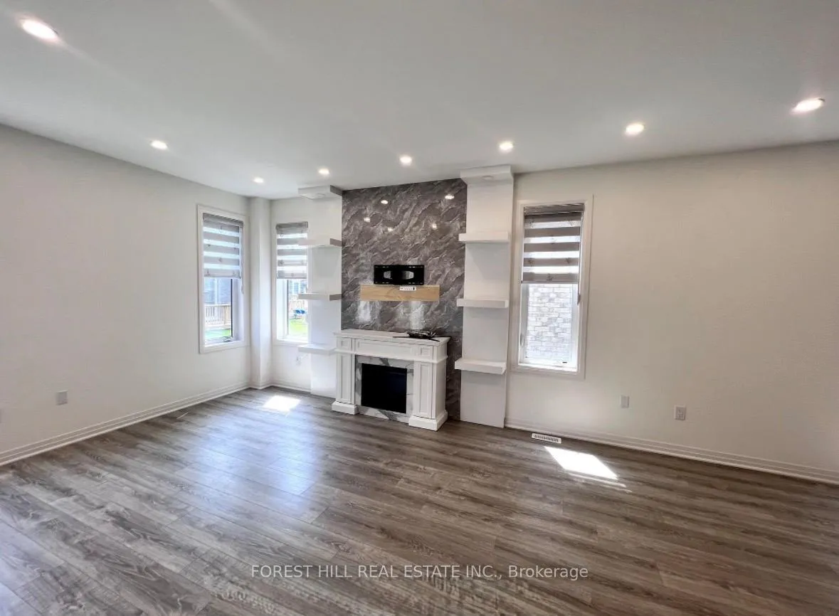 Photo 17 of 48 Copperhill Heights, Barrie, Rural Barrie Southeast — HOMEH