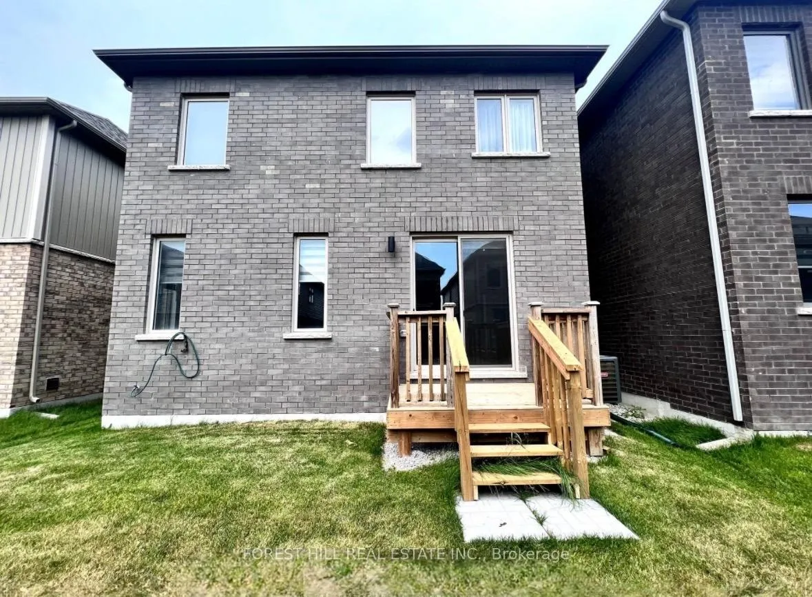 Photo 38 of 48 Copperhill Heights, Barrie, Rural Barrie Southeast — HOMEH