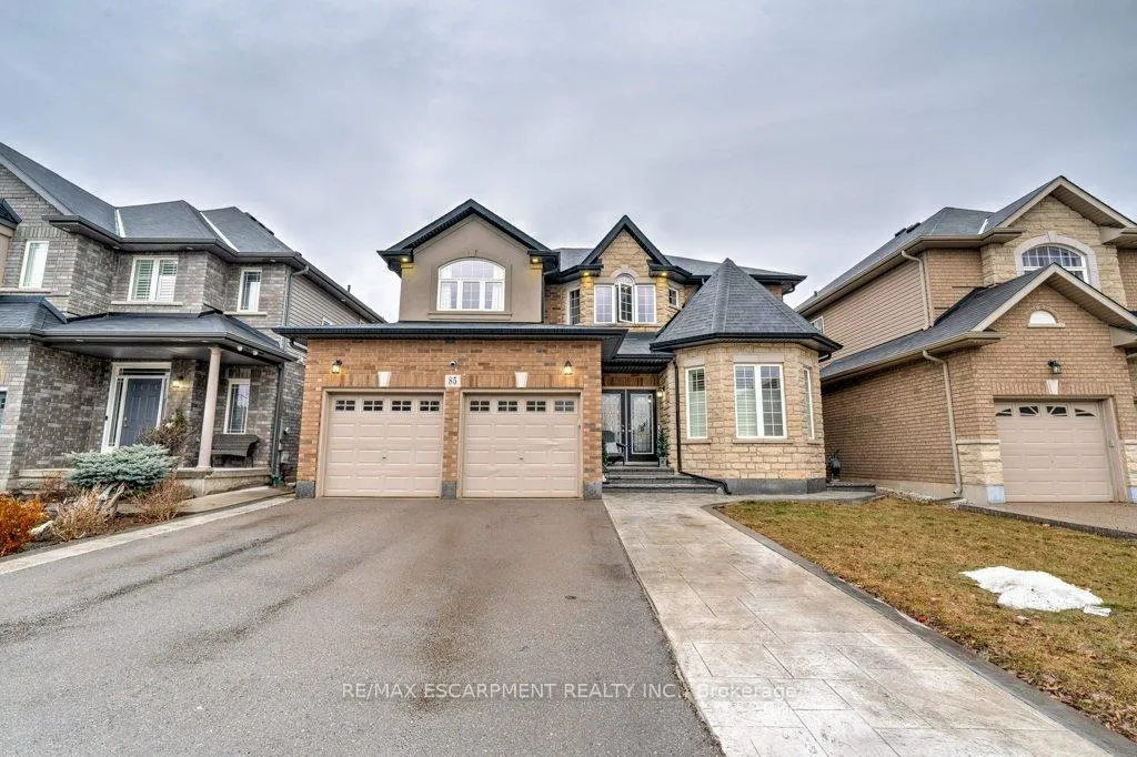 Photo 3 of Unit MAIN, 85 Showcase Drive, Hamilton, Stoney Creek — HOMEH